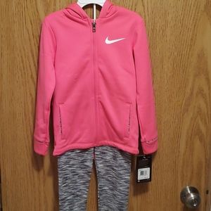 NWT Nike